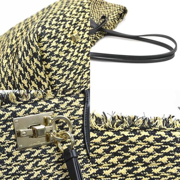 SALVATORE FERRAGAMO Black Leather Pouch - Picture 4 of 5